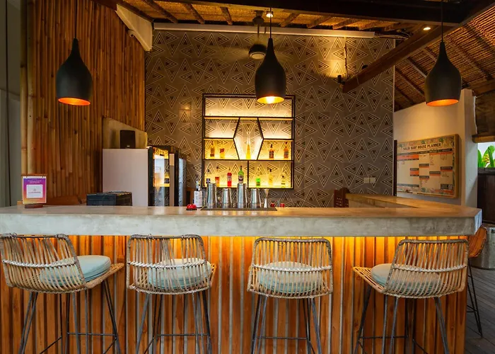 Soleia Surf Camp Bali ホステル