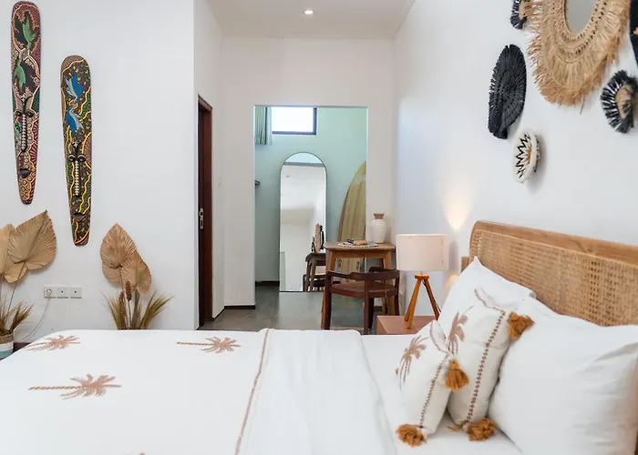 Hostal Soleia Surf Camp Bali