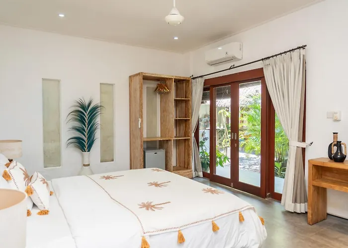 Soleia Surf Camp Bali チャングー
